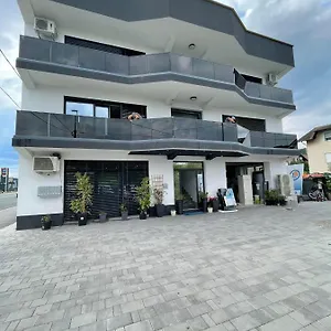 https://muric-apartman-1.hotels-in-ljubljana.com
